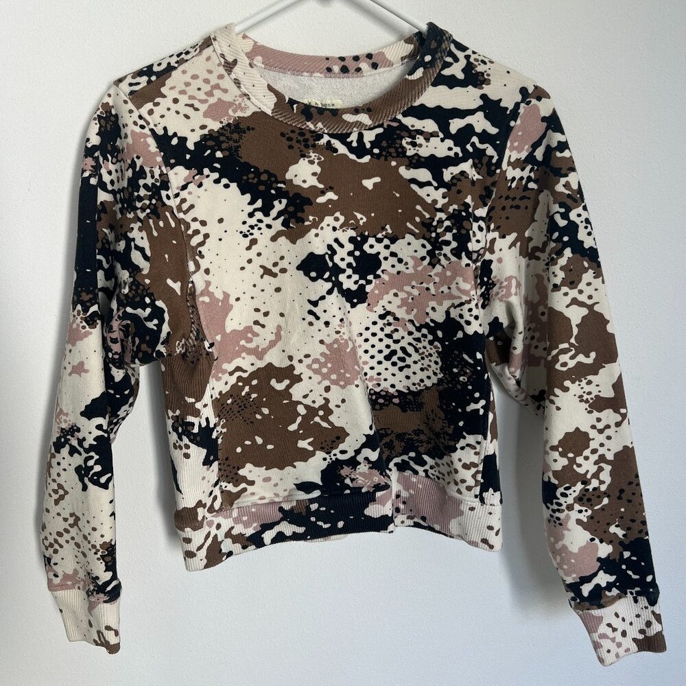 Rag & Bone Crew Neck Crop Sweatshirt | Women's size Small | Pixelated Camo Brown